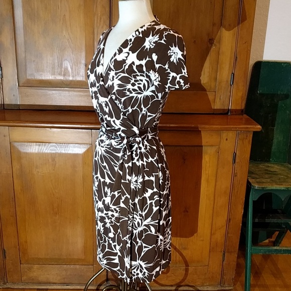 BUNDLED🌻DVF New Jillian Two Wrap Dress🌻 - Picture 3 of 4