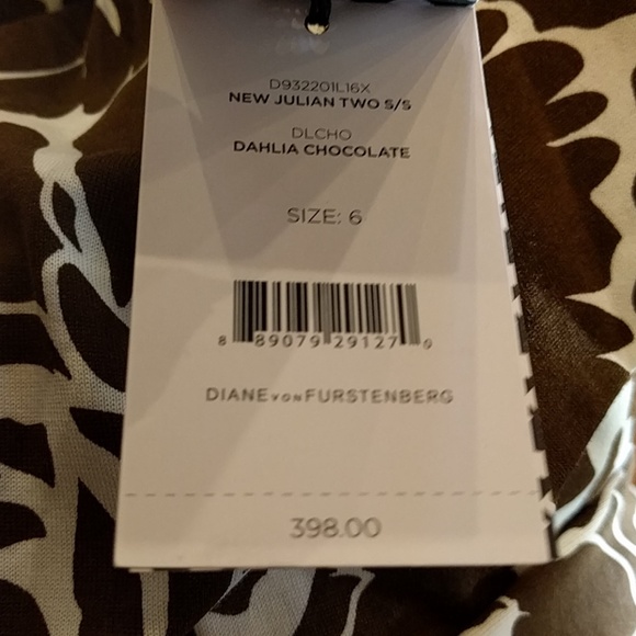 BUNDLED🌻DVF New Jillian Two Wrap Dress🌻 - Picture 4 of 4