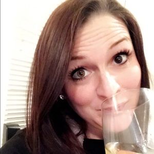 Meet your Posher, Brianne