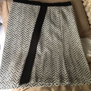 Knit skirt. Elastic waist