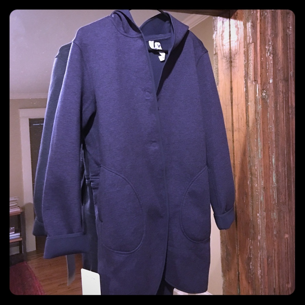 NWT lululemon City Bound Wrap