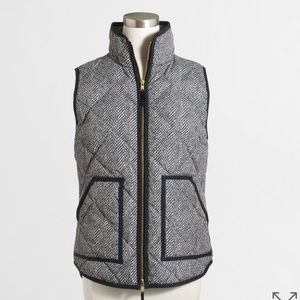 Women's small J Crew herringbone puffer vest