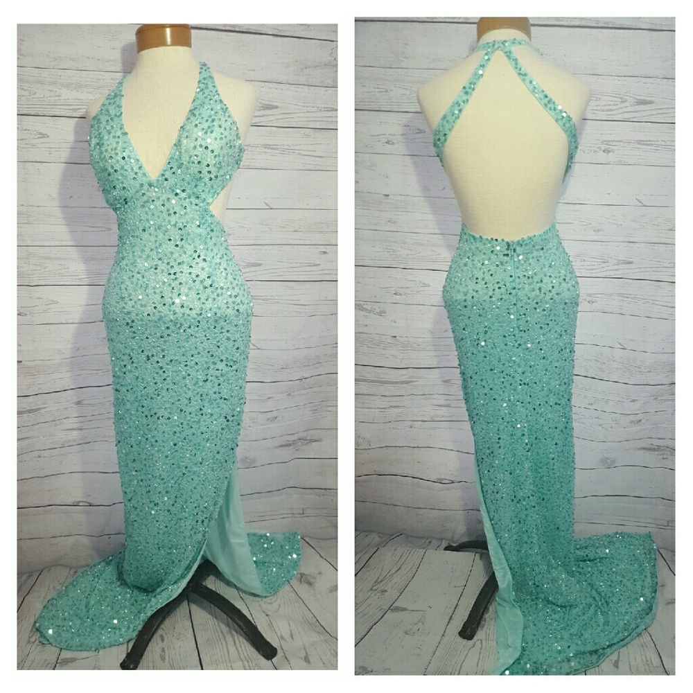 Aquamarine Beaded Primavera Backless Prom Dress