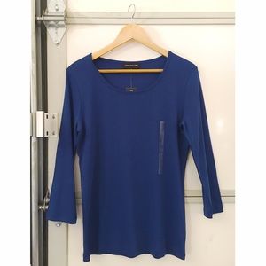 Jones New York Tops - *NEW* Royal blue stretchy knit 3/4 sleeve top Jones New York Tops - *NEW* Royal blue stretchy knit 3/4 sleeve top
