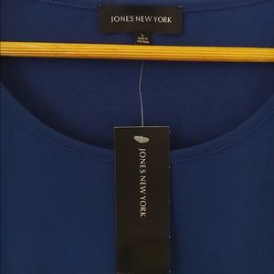 Jones New York Tops - *NEW* Royal blue stretchy knit 3/4 sleeve top Jones New York Tops - *NEW* Royal blue stretchy knit 3/4 sleeve top