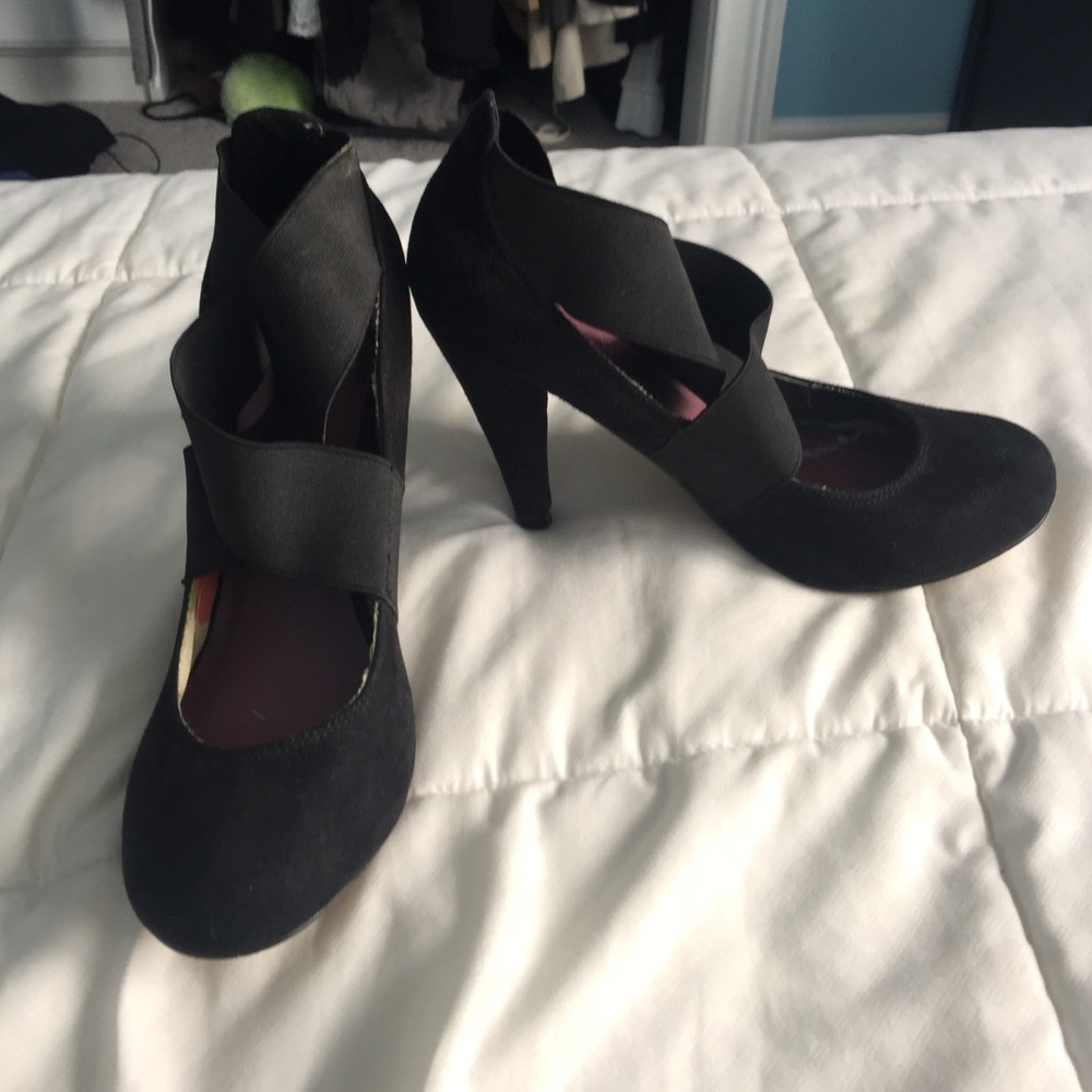 black heels