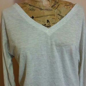 American Eagle shirt