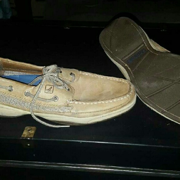 Kahki sperry NOT SOLD - Picture 1 of 1