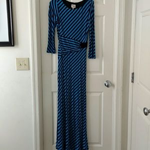 Ocean blue & black long sleeve maxi dress size Lg