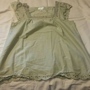 Ann Taylor light weight shirt