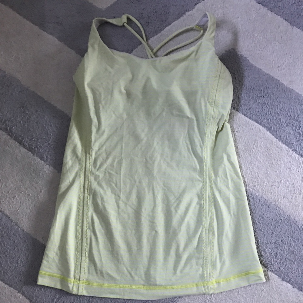 Lululemon top