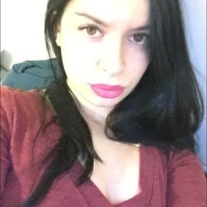 Meet your Posher, Gaby