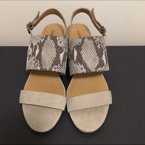 Lucky Brand Cream leather Sandals