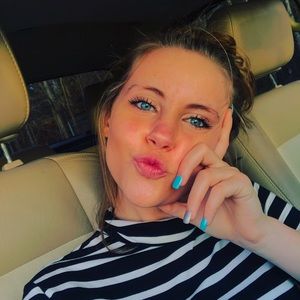 Meet your Posher, Jori