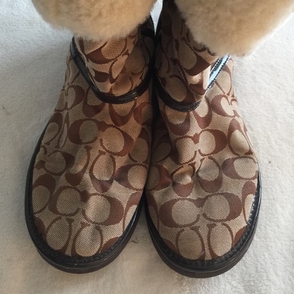 Coach Nikole Fur Lined Boots - Picture 4 of 4