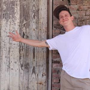 Meet your Posher, Roy