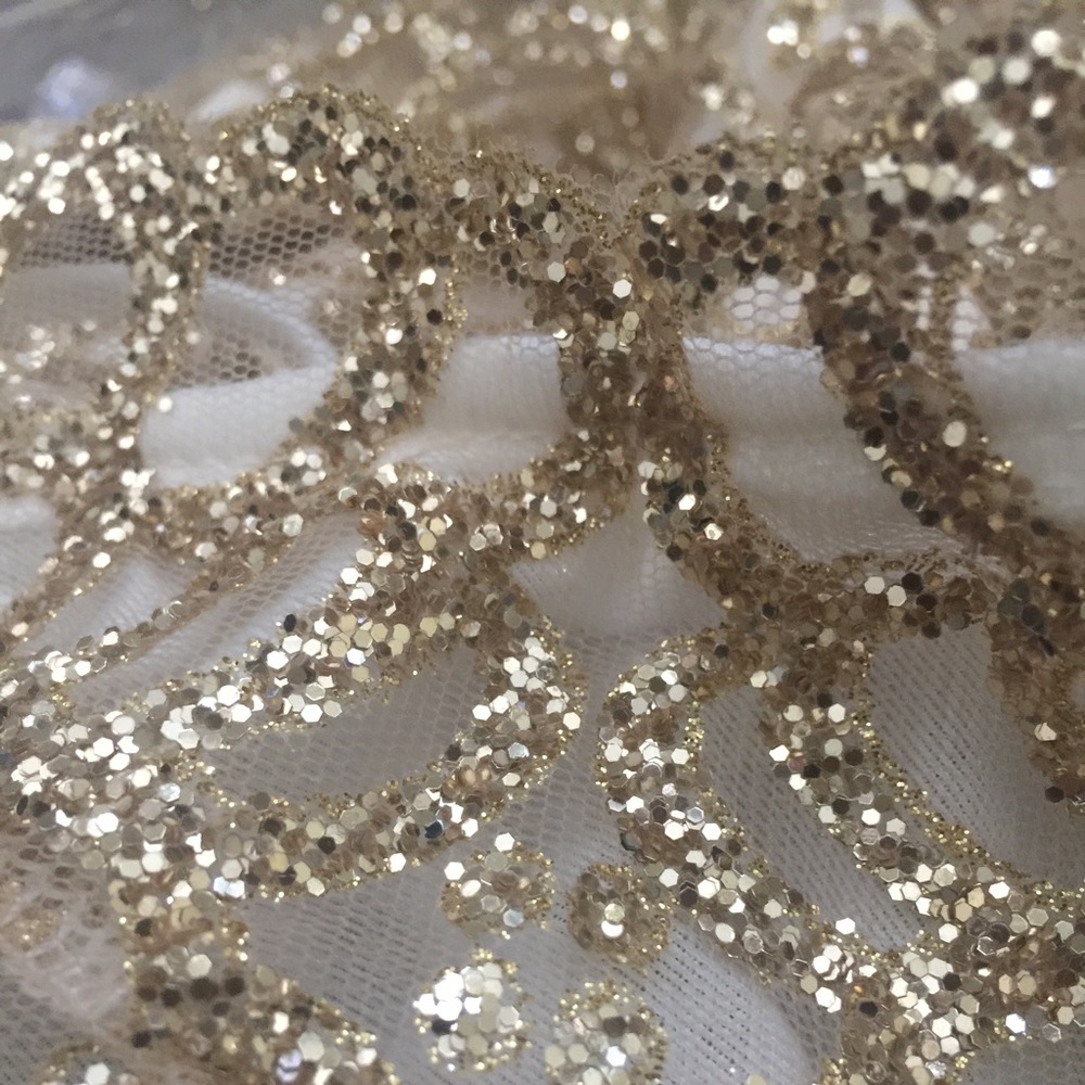 GORGEOUS GOLD DRESS!✨✨✨✨ - Picture 2 of 6
