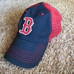 🎉BUNDLE ME! Red Sox hat!!