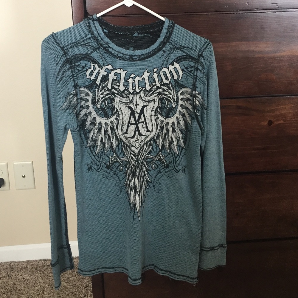 Men's Affliction long sleeve shirt.