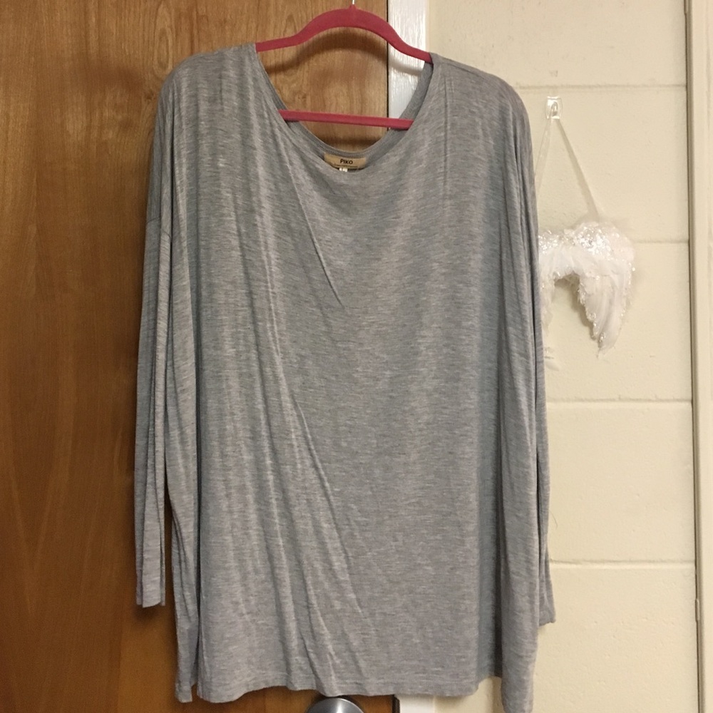 Gray long sleeve Piko