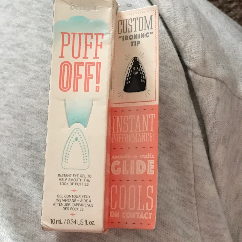 Benefit Puff off