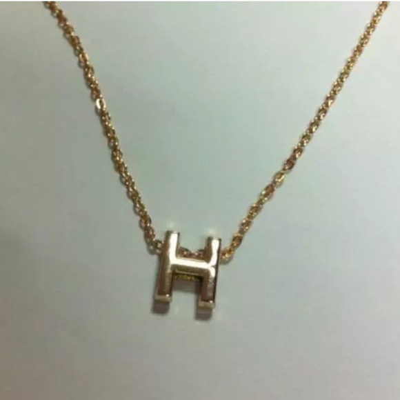 🎉RESTOCKED⚡️ MONOGRAM LETTER GOLD PLTD NECKLACES - Picture 2 of 3