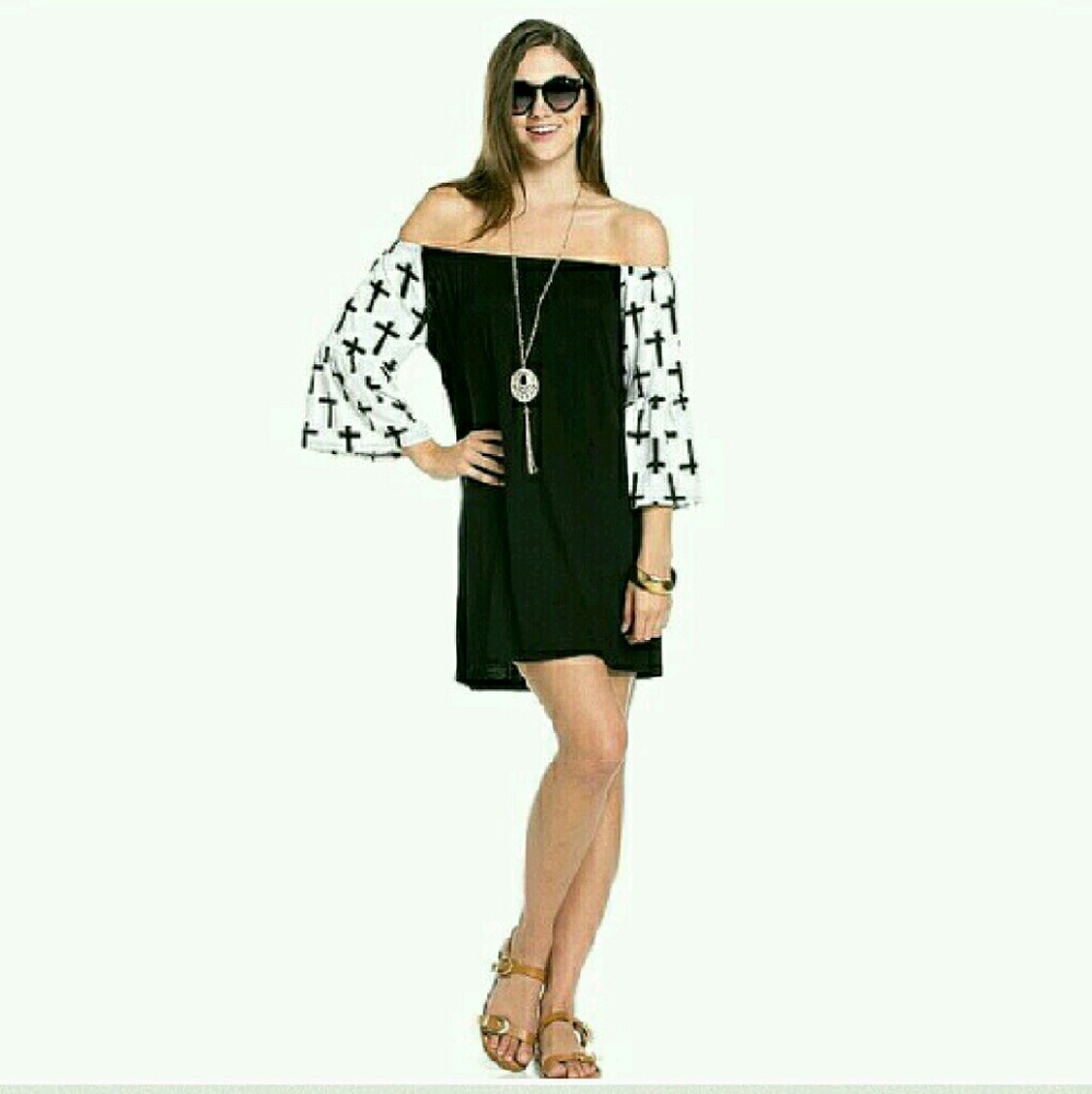 *Re-stocked Off-the-Shoulder "Black Cross" dress - Picture 2 of 5