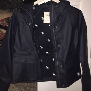 Abercrombie kids navy rain coat
