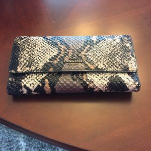 Coach wallet