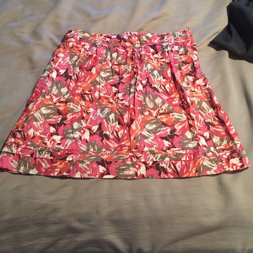 NWOT LOFT skirt