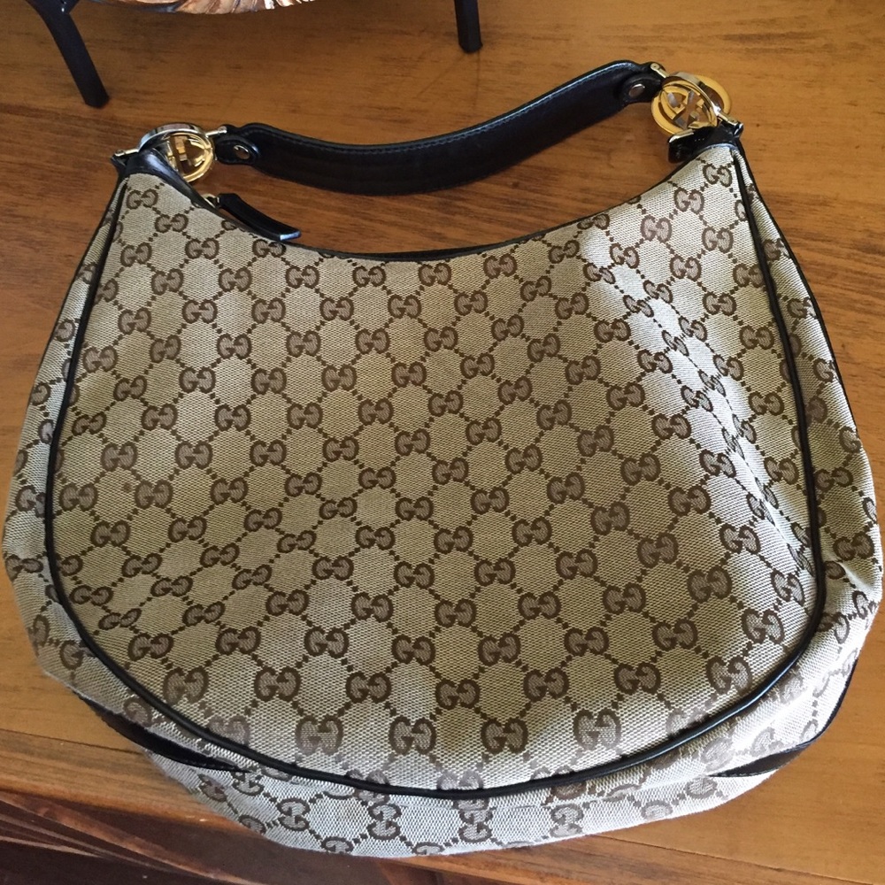 Gucci authentic hobo bag