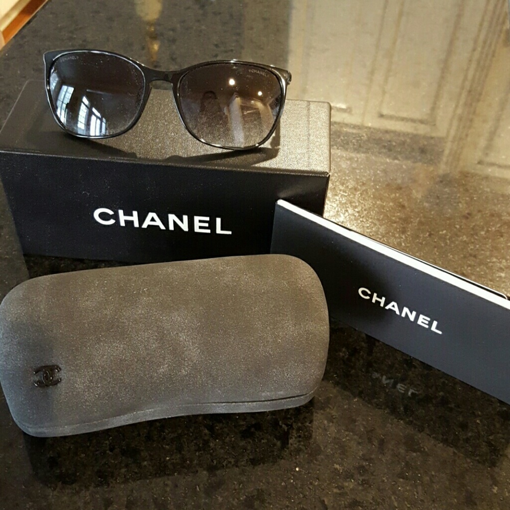 Authentic Channel Sunglasses