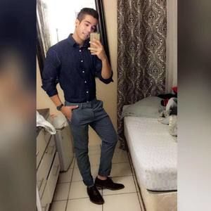 Meet your Posher, Daniel