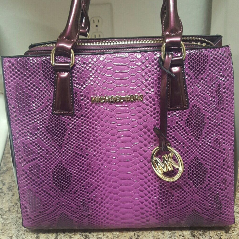 MK Violet Purse