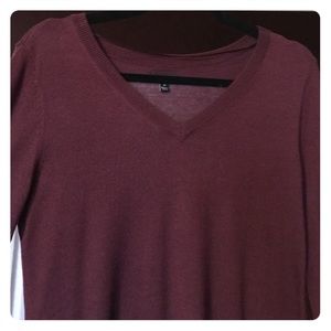 Medium Apt 9 thin sweater NWOT