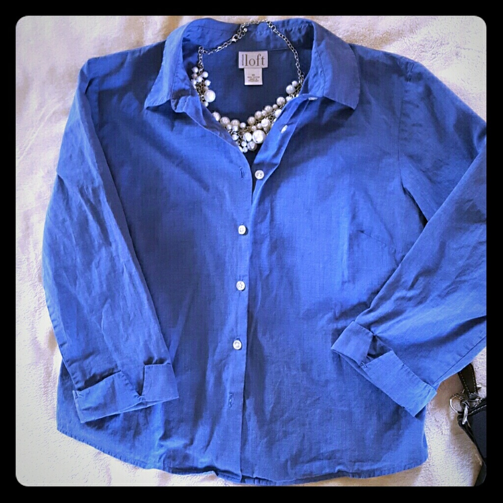 Three quarter length button-up blouse by Loft