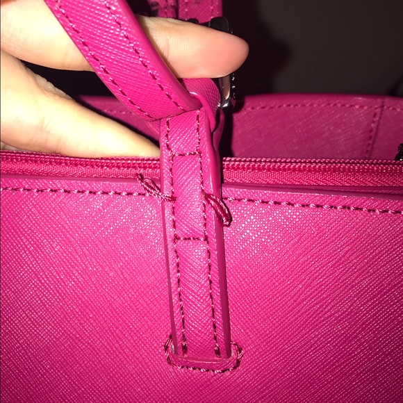 Large Tory Burch York Tote - Picture 4 of 4