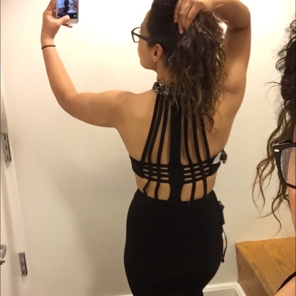 PROM DRESS FOR SALE - Picture 3 of 4