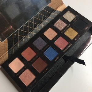 Anastasia Beverly Hills- Shadow Couture Palette