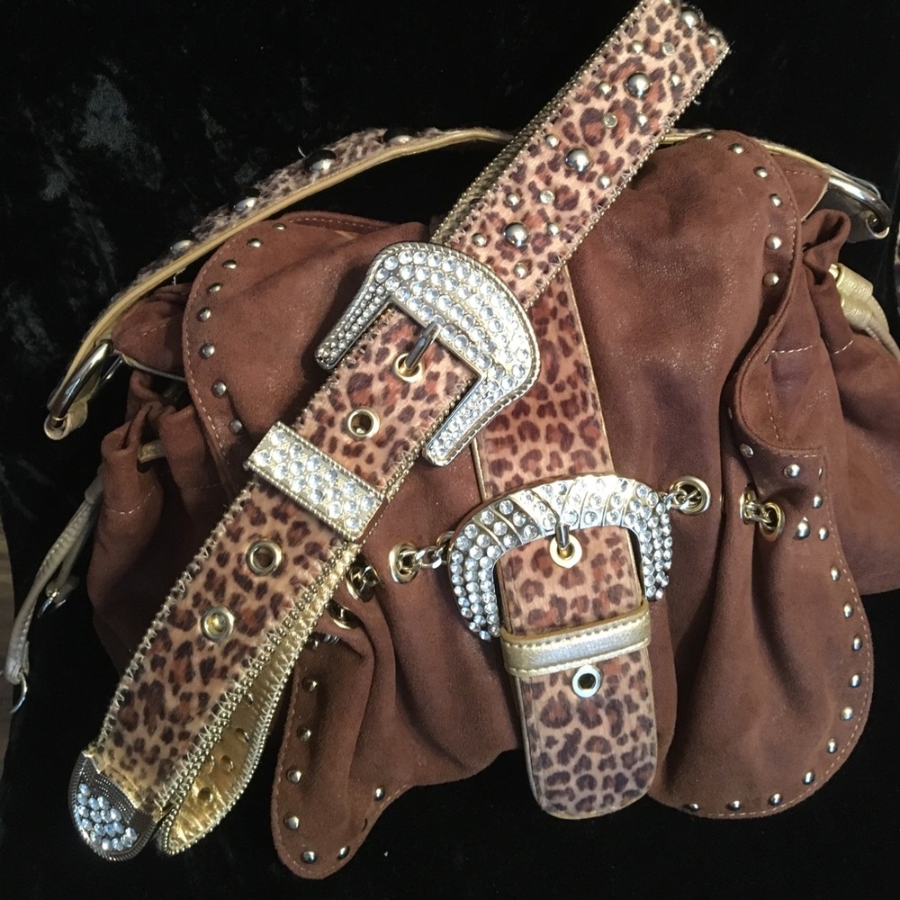 Kathy Van Zeeland 👜 handbag.