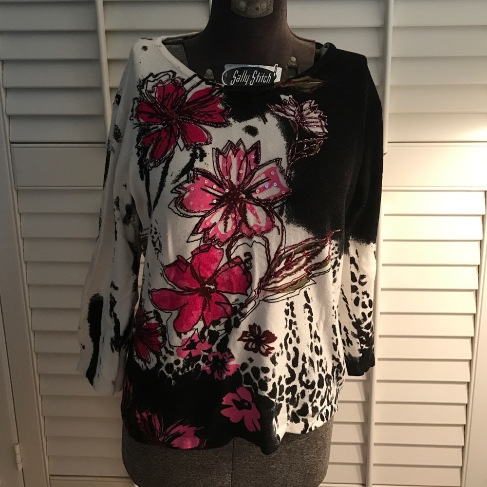 Pierre New York long sleeved top.
