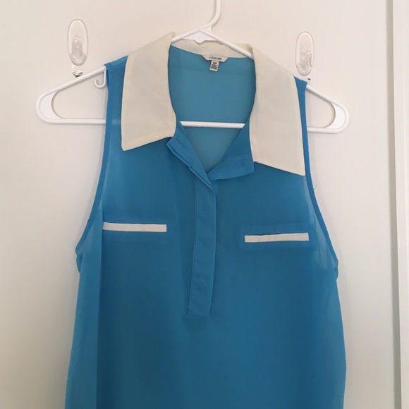 Super cute top! - Picture 2 of 2