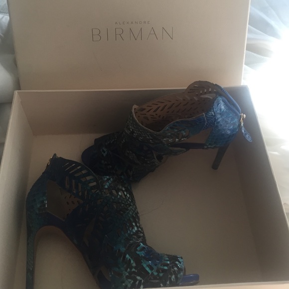 Authentic/no trades Alexandre Birman - Picture 1 of 4