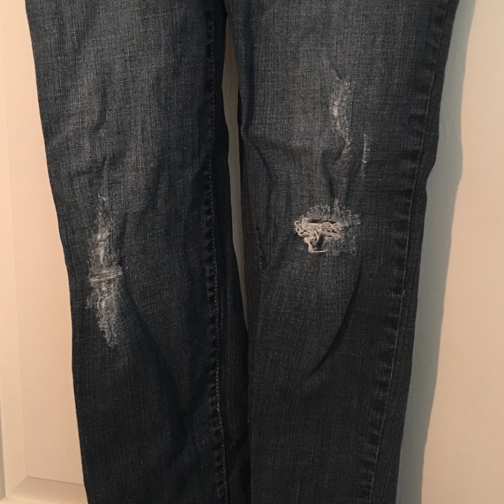 Distressed Skinny Jeans