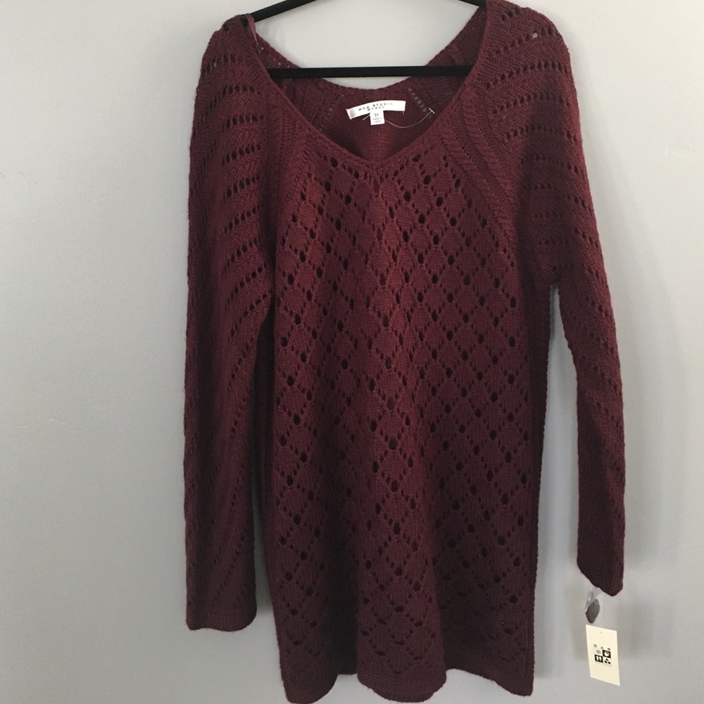 New sweater size 3x