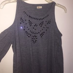 Shoulder cut out long sleeve hollister shirt