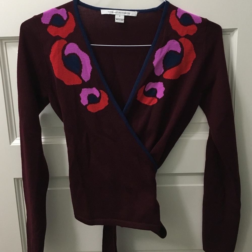Dianevon Furstenberg ballerina wrap around sweater