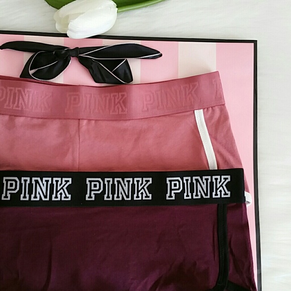 2 Nwt Pink Vs logo boyshort Available XS.S.M.L - Picture 2 of 4