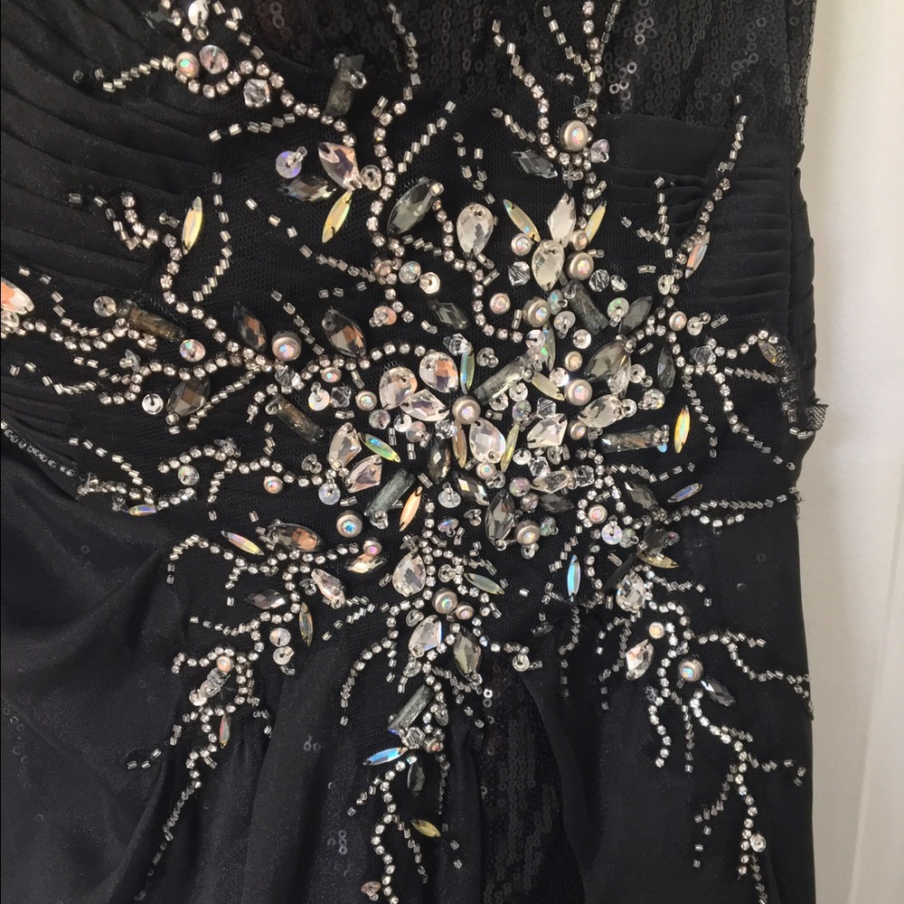 Prom Dress - Picture 3 of 4