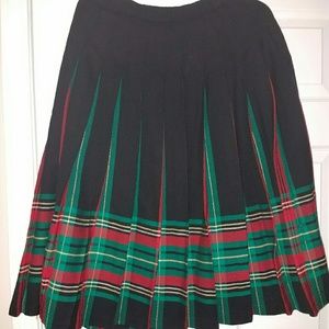 Deep pleated wool winter skirt